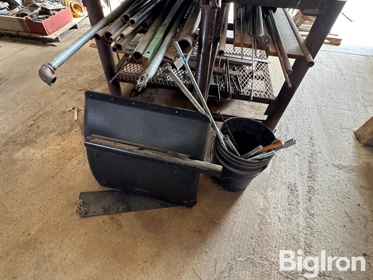 work-benches/tools/supplies-image-19