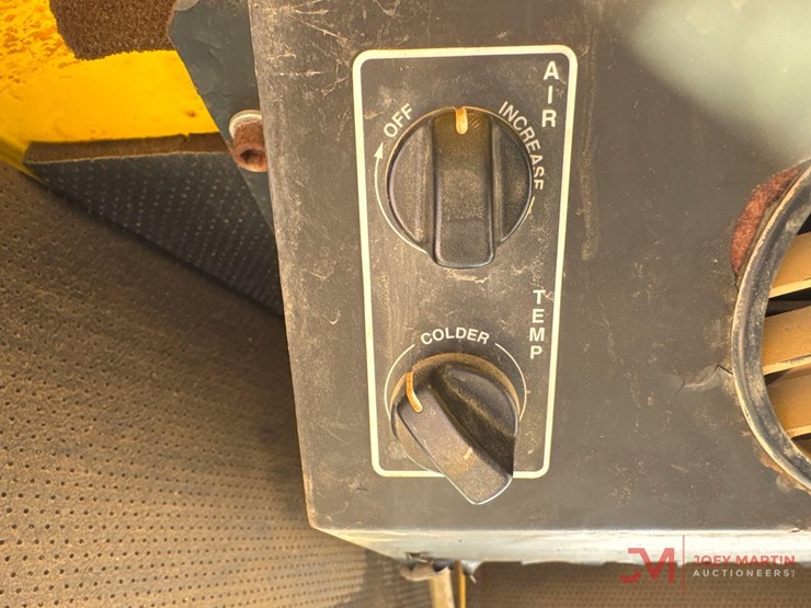 superior-broom-dt80-image-14