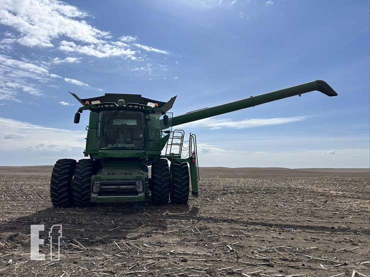 2012-john-deere-s690-image-97
