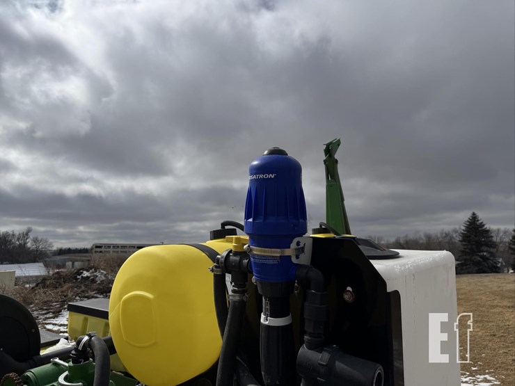 john-deere-1750-image-21