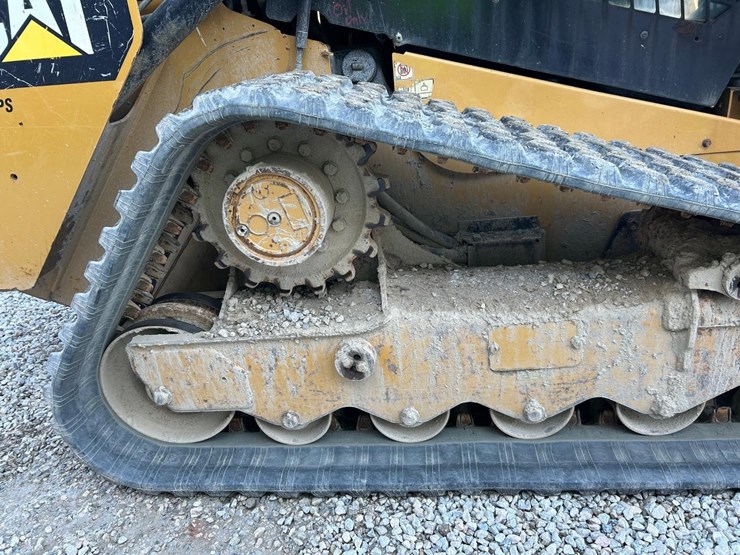 2015-caterpillar-299d-image-13
