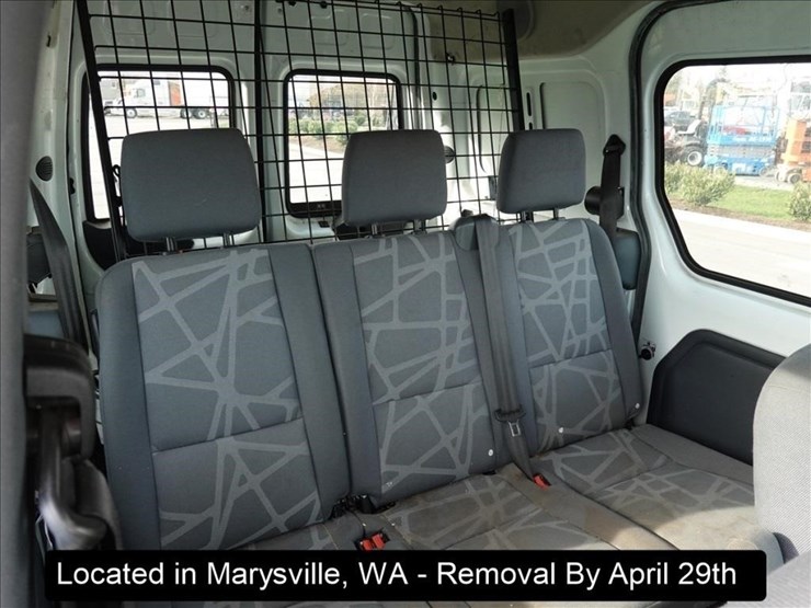 2012-ford-transit-connect-image-21