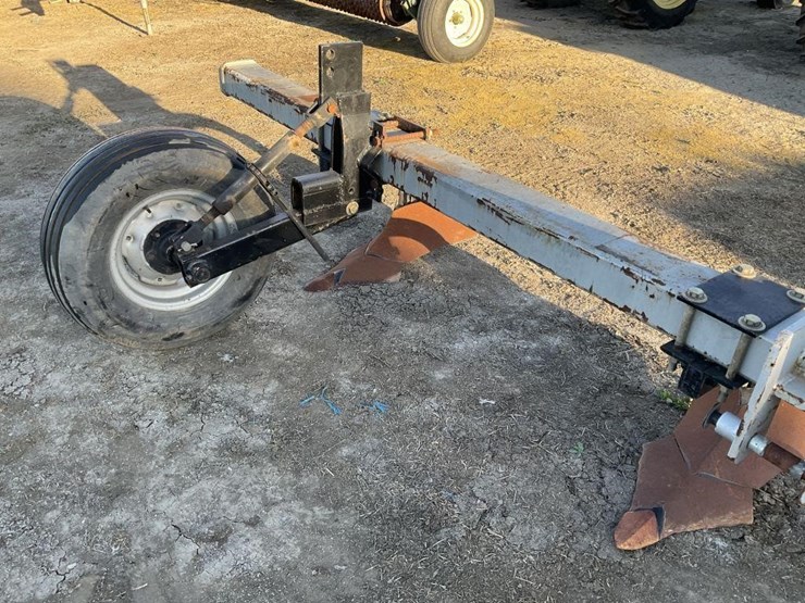 wilcox-"style"-3-pt-3-row-60"-furrow-bar-image-9