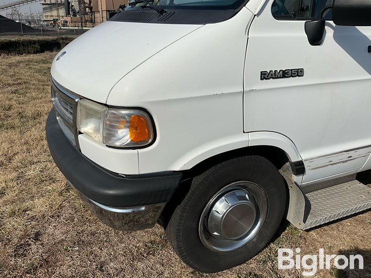 1994-dodge-350-image-14