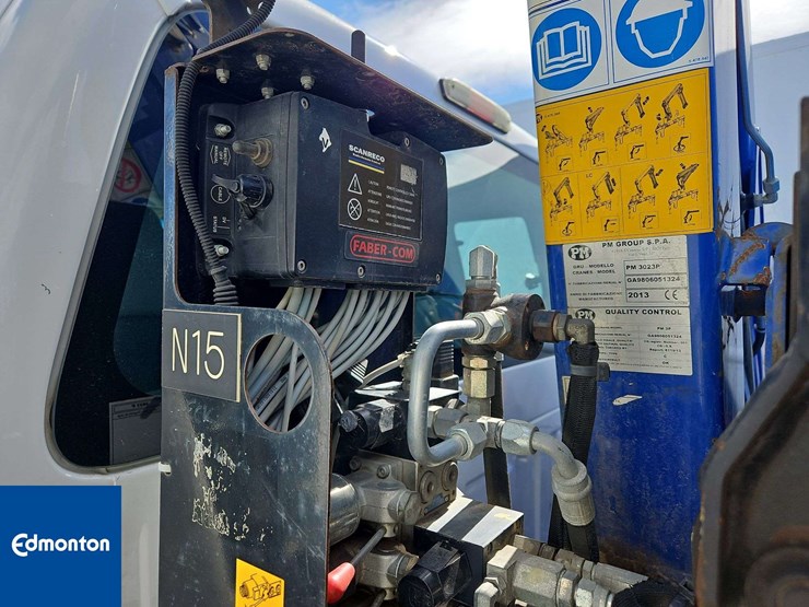 2014-ford-f350-image-47