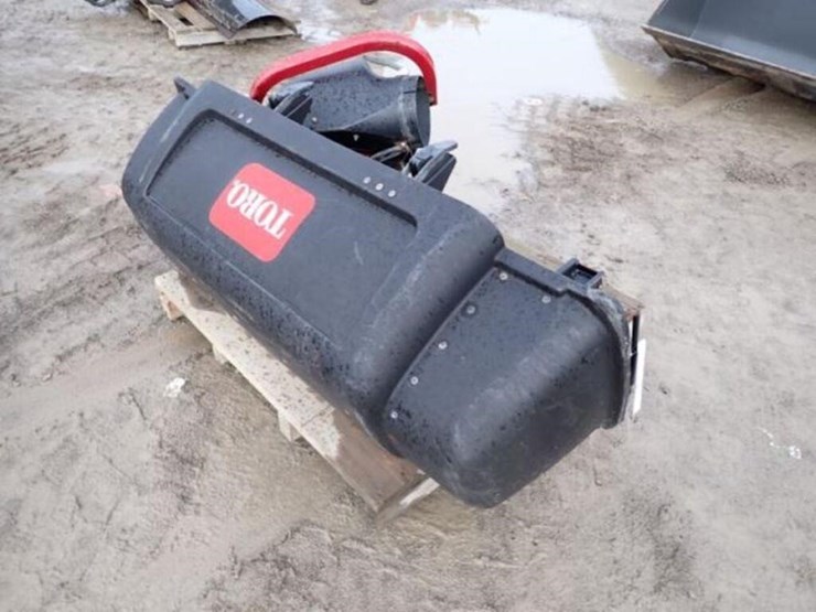 toro-e-z-vac-mower-attachment-image-2