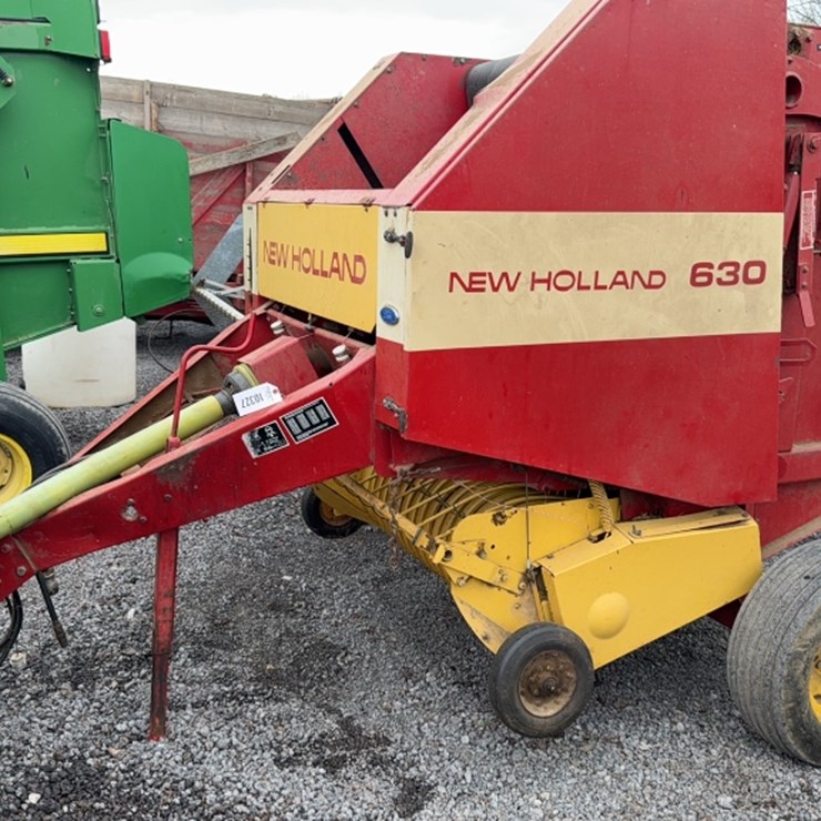 NEW HOLLAND 630