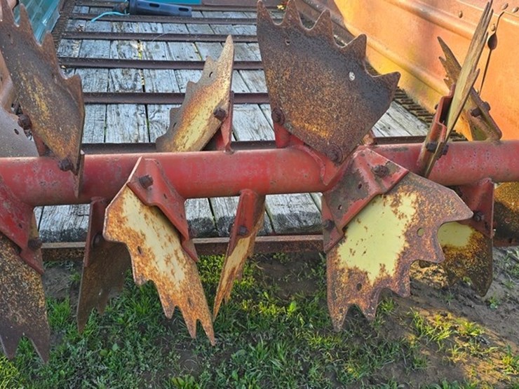 new-holland-513-image-6