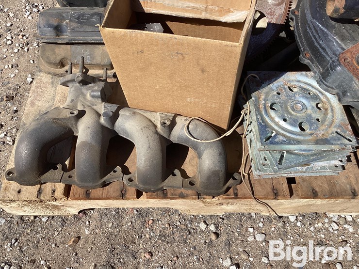 chevrolet-496-image-12