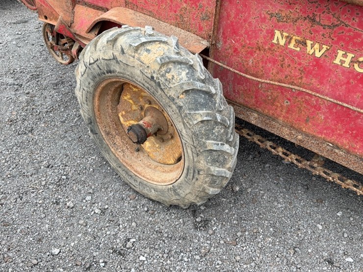 new-holland-202-image-4