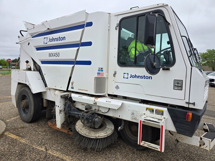 2004-johnston-mx450-image-2