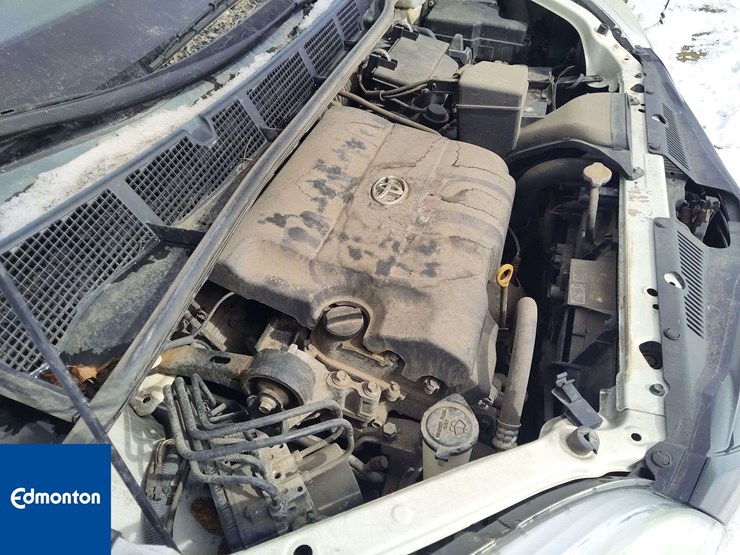 2013-toyota-sienna-image-24