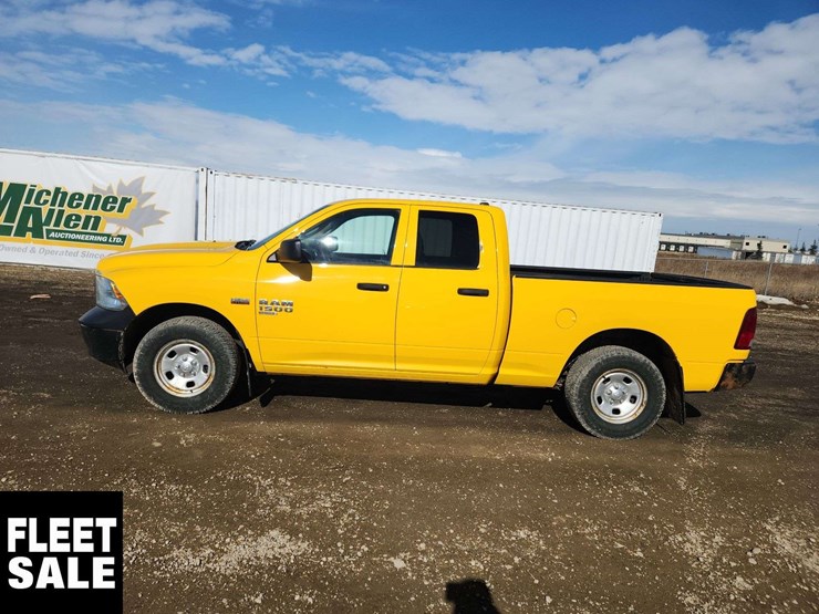 2019-ram-1500-classic-image-6