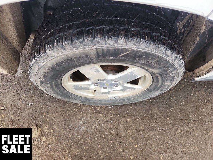 2009-chevrolet-equinox-ls-image-12