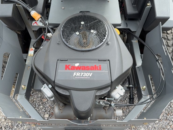 #4065-•-spartan-rz-zero-turn-mower-image-10