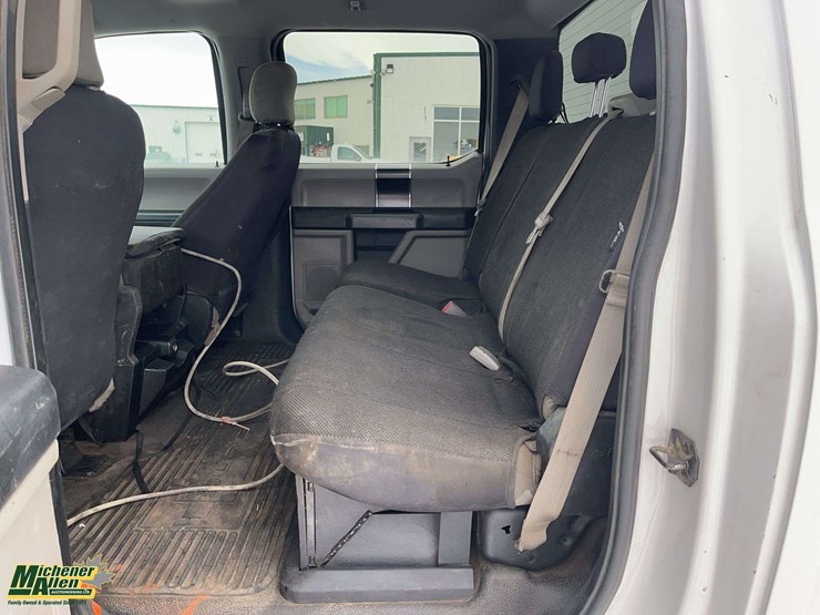 2017-ford-f350-image-14