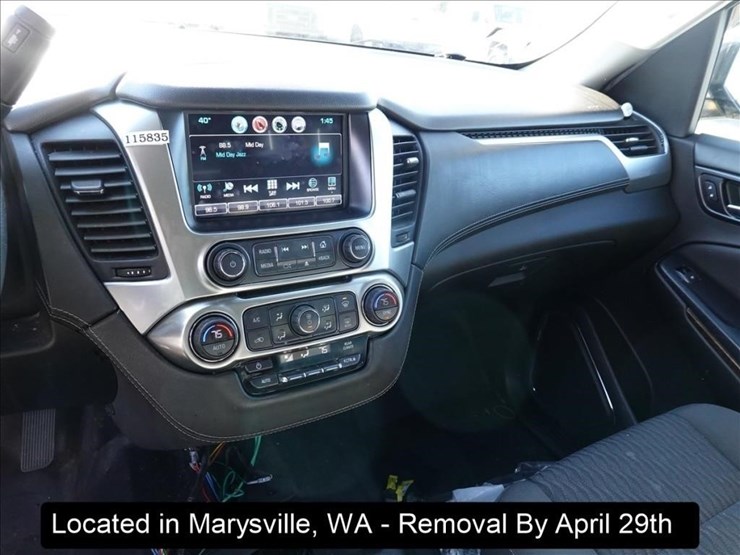 2018-chevrolet-tahoe-image-8