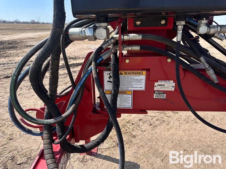 2012-case-ih-1250-image-11