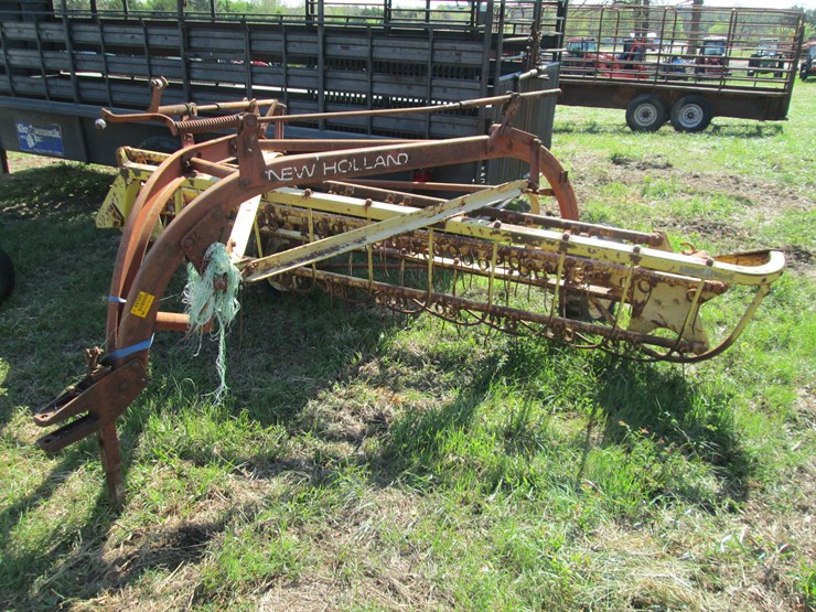 new-holland-256-image-1