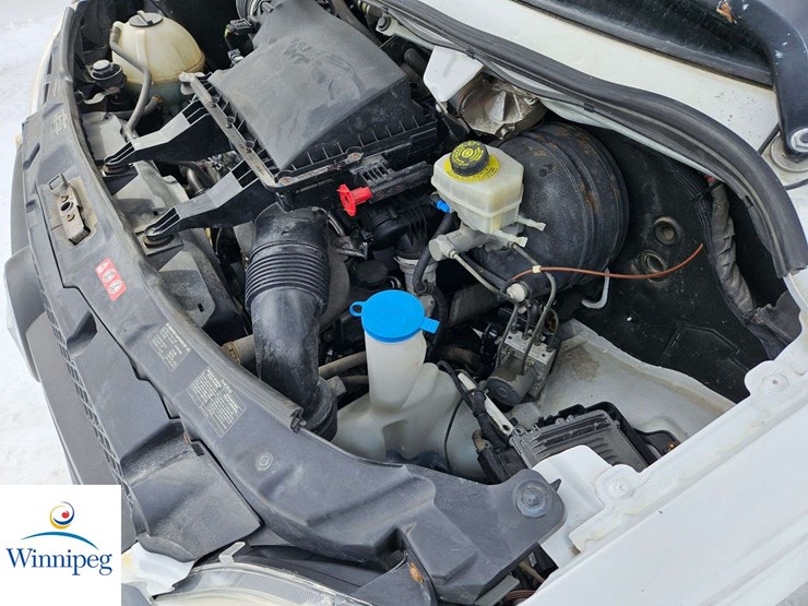 2011-mercedes-benz-sprinter-2500-image-29