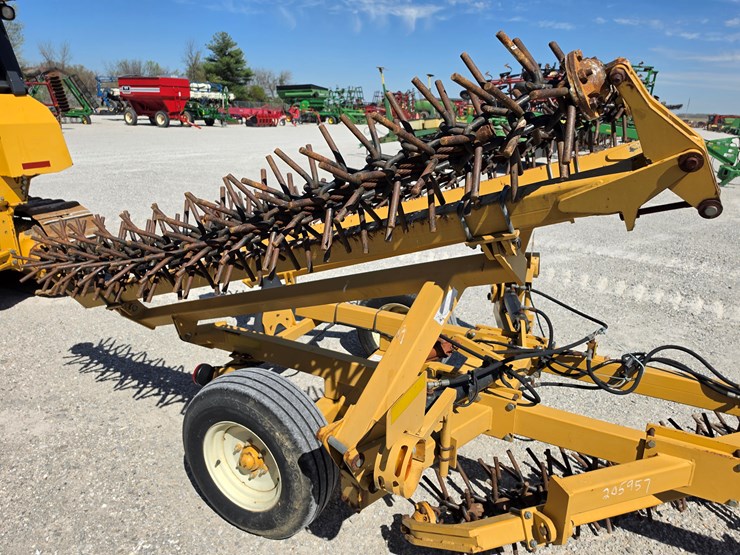 2005-phillips-1502-image-4