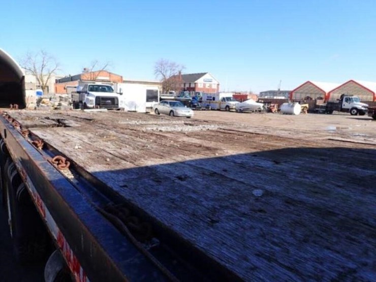 2001-freightliner-fld112-image-61