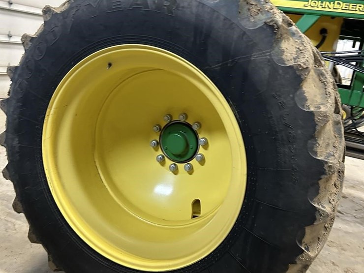 2014-john-deere-1895-image-11