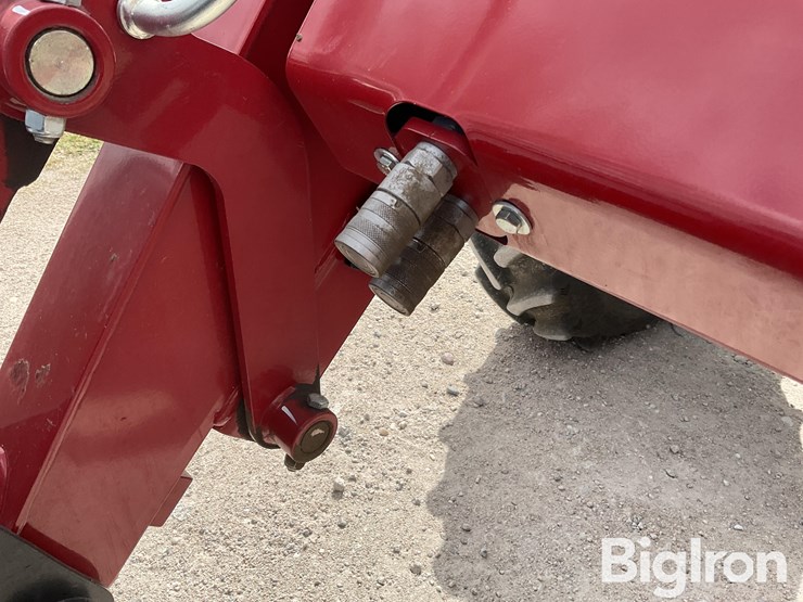 2021-case-ih-farmall-75c-image-14