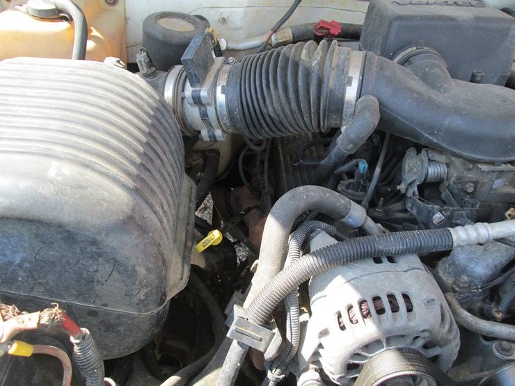 1996-gmc-2500-image-37