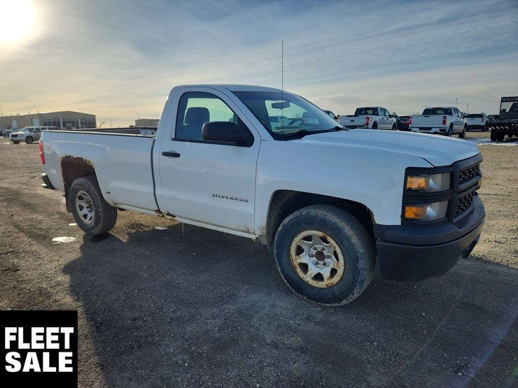2014-chevrolet-silverado-1500-image-2