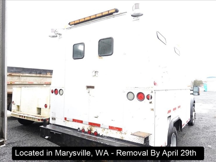 2011-ford-f450-image-21