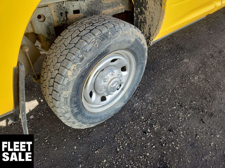 2019-dodge-2500-image-12