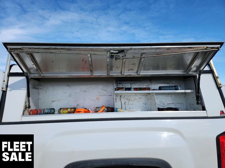 2015-gmc-sierra-2500hd-image-17