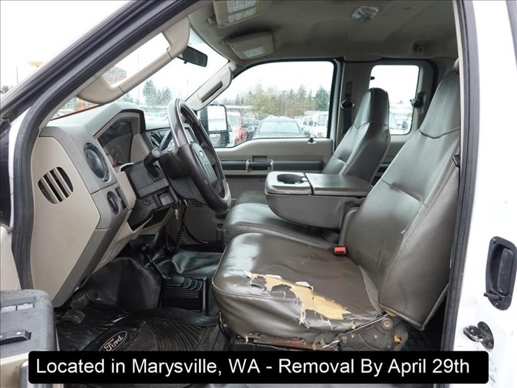 2010-ford-f350-image-15