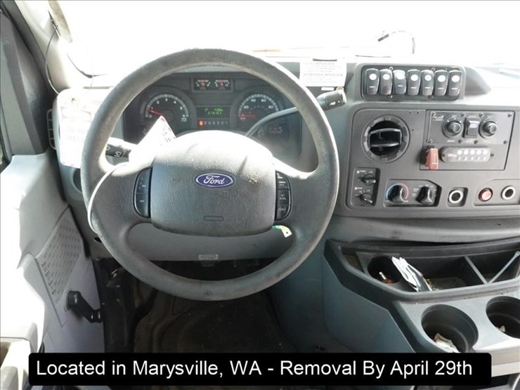 2009-ford-e450-image-2