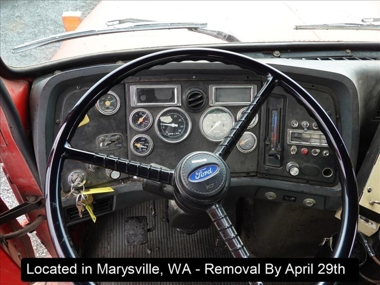 1991-ford-l9000-image-22