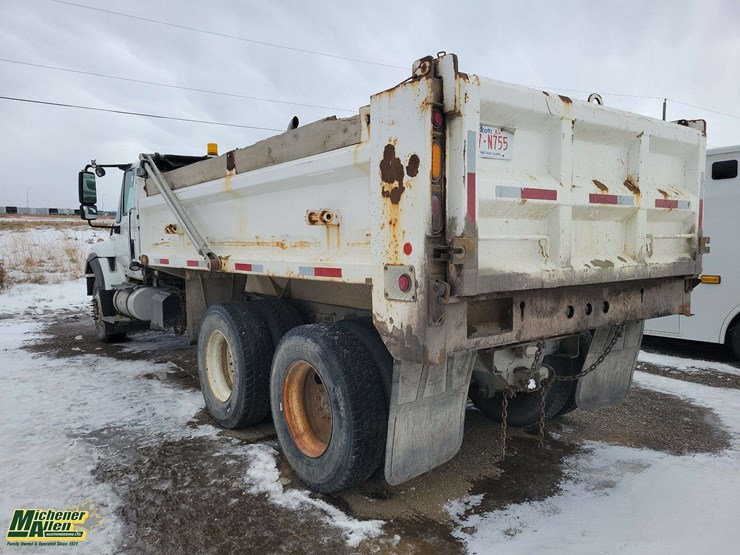 2009-international-workstar-7500-image-8