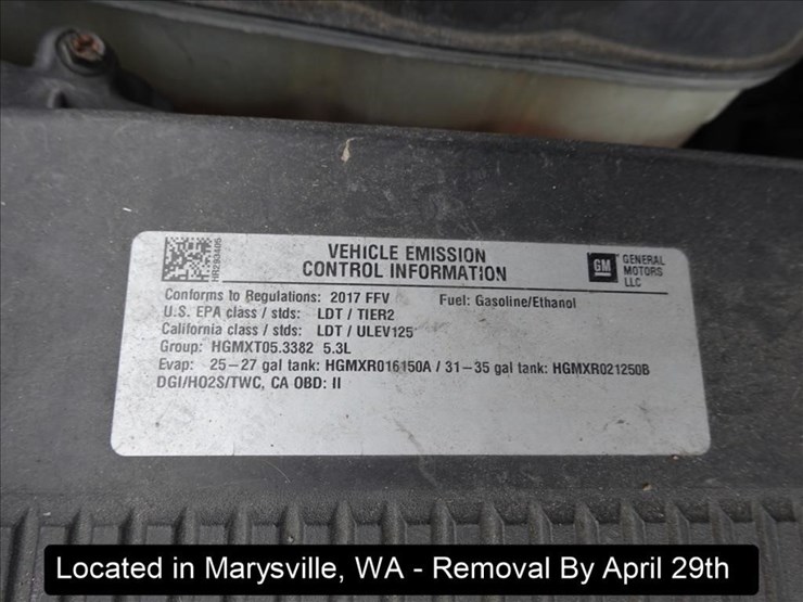 2017-chevrolet-tahoe-image-25