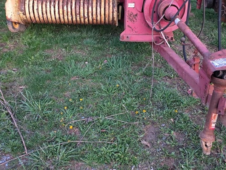 new-holland-315-image-30