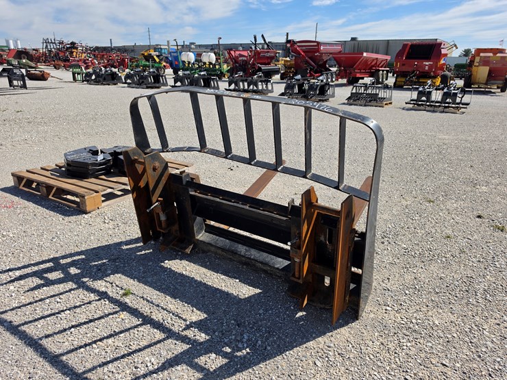 john-deere-725-image-2