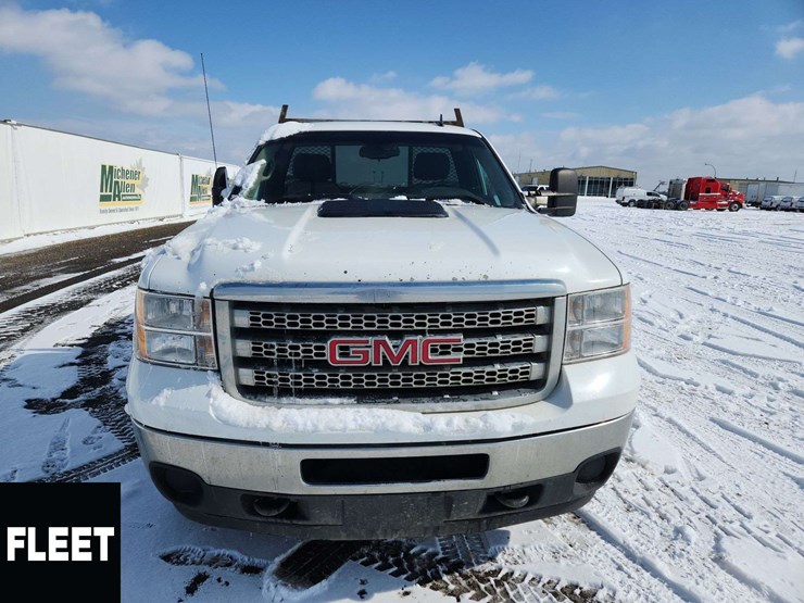 2014-gmc-sierra-2500hd-sle-image-9