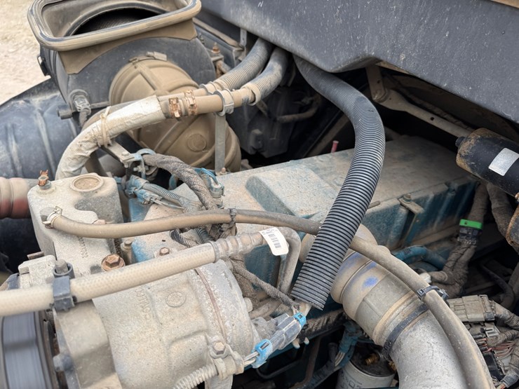 2003-international-durastar-4300-image-26