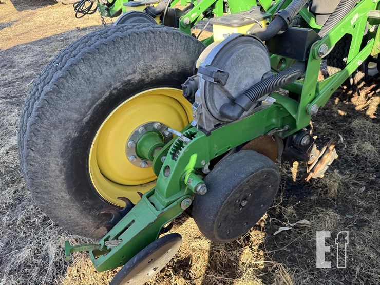 john-deere-1770-image-92