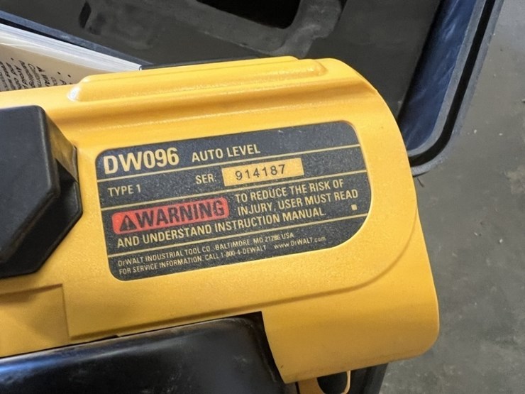 dewalt-dw096-automatic-laser-level-image-5