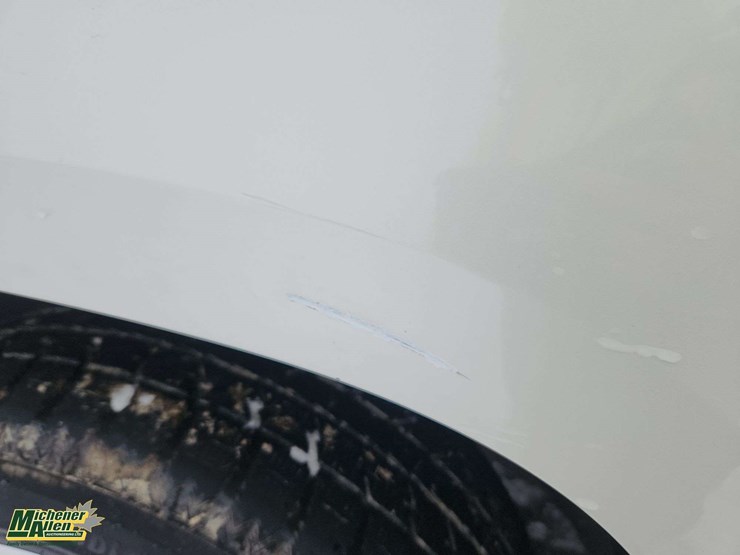 2015-gmc-yukon-denali-image-32