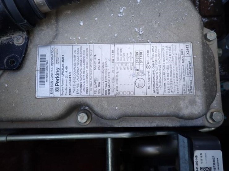 2021-bobcat-e145-image-13