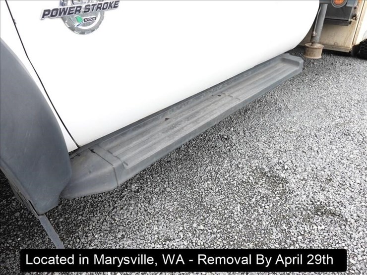 2011-ford-f550-image-31