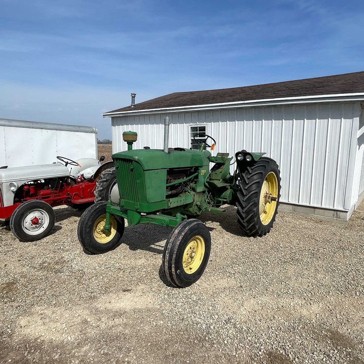 2010 JOHN DEERE 2010