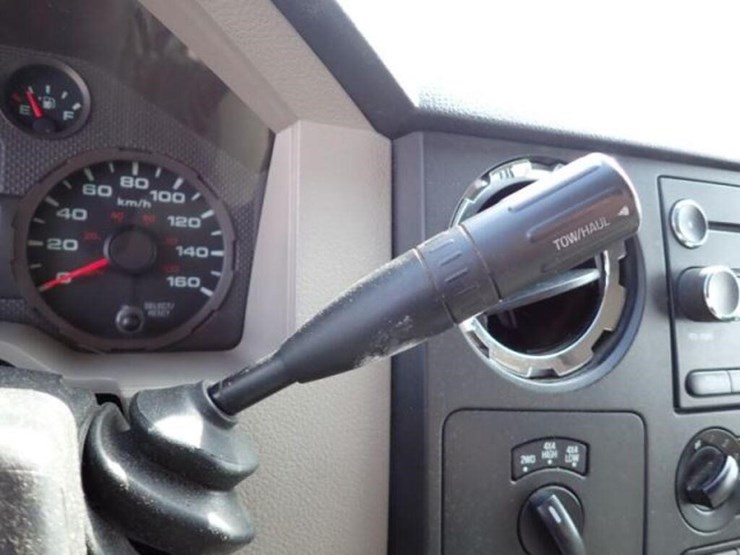 2010-ford-f350-xlt-image-15