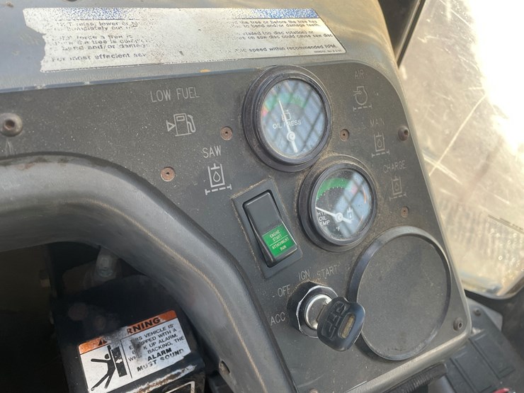 2008-caterpillar-553-image-34